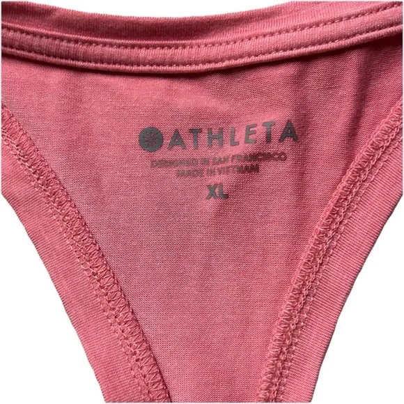 Women’s Athleta Pink Racerback Tank Top Size XL Athletic Wear Work Out - Picture 3 of 3
